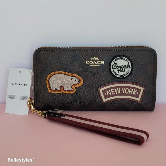 COACH Signature Canvas With Ski Patches Zip-Around Wallet/Wristlet-Brown Black⭐ - Picture 6 of 16